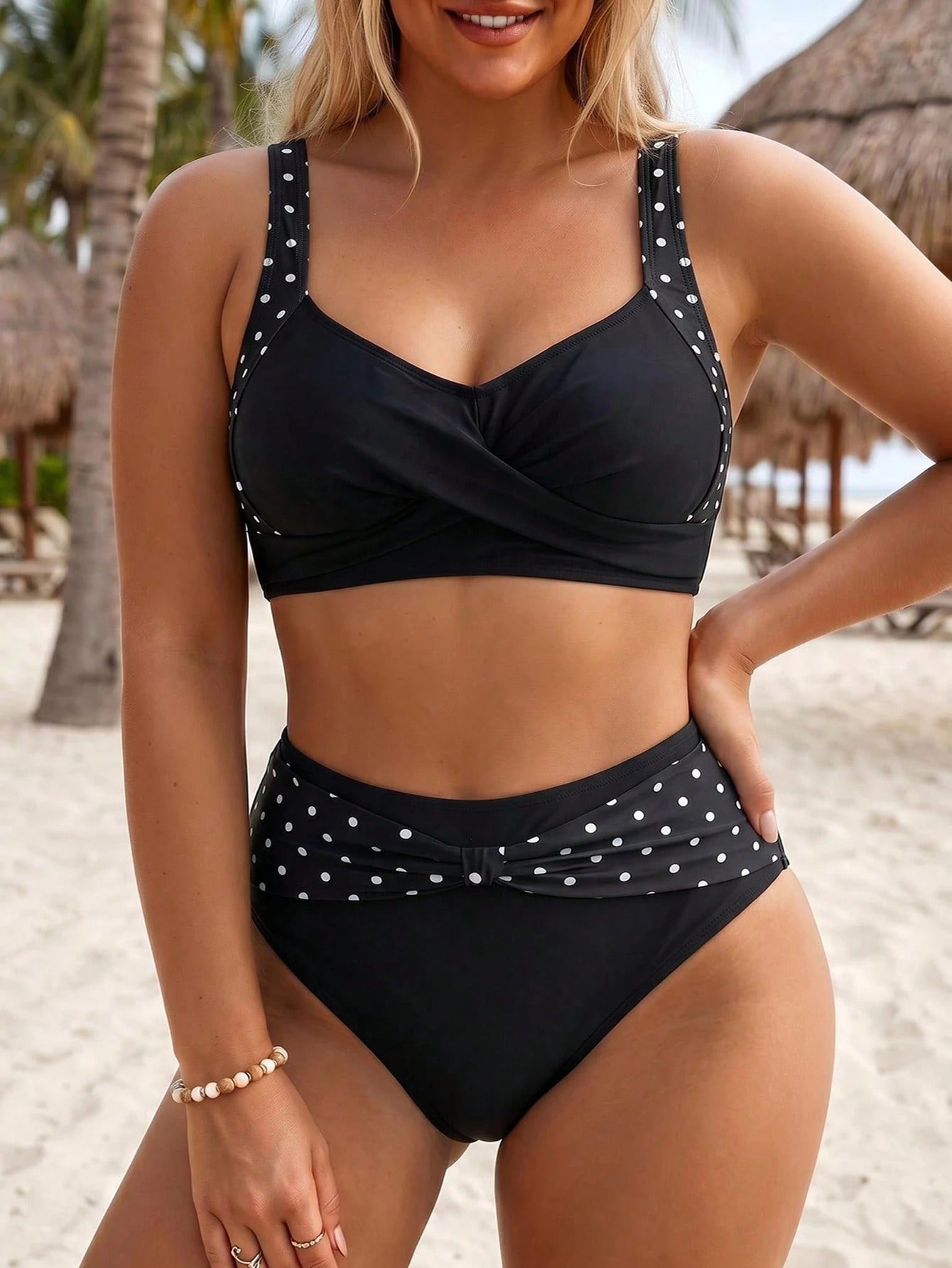 Biquíni Plus Size Cintura Alta Gabriela